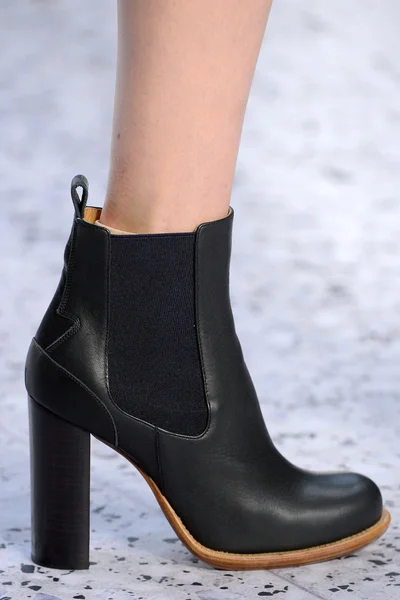 Look 39
